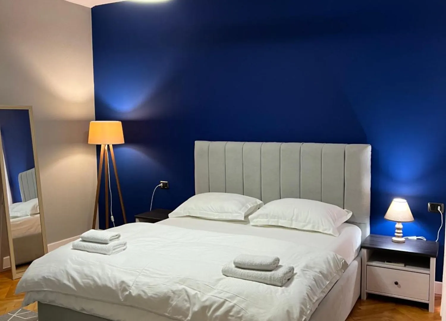 Central Cane Apartment 2 Tirana
