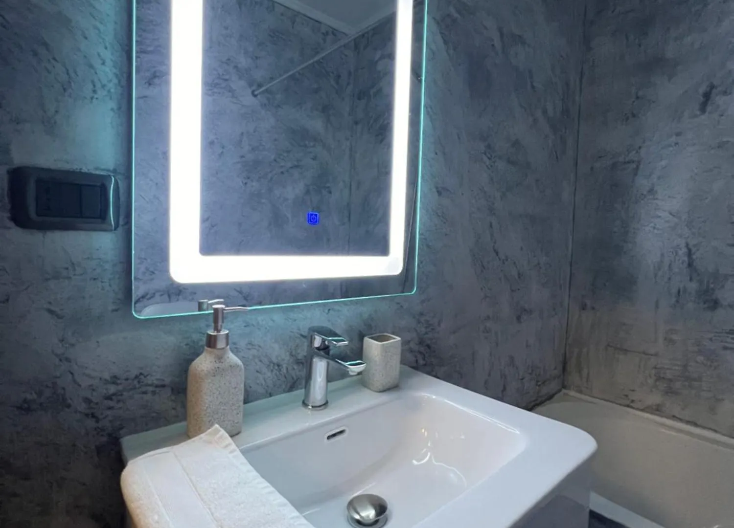 Central Cane Apartment 2 Tirana