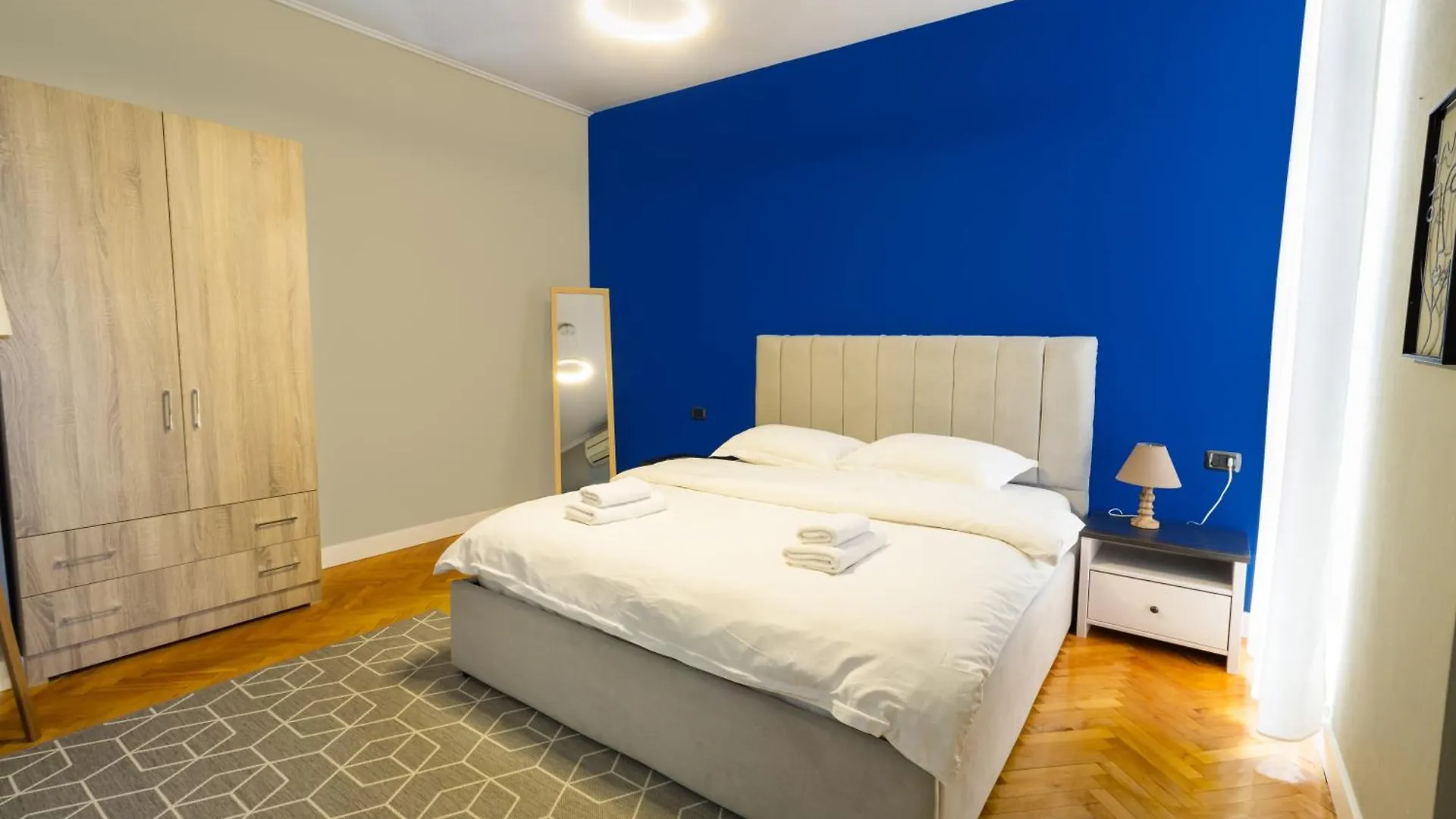 Central Cane Apartment 2 location